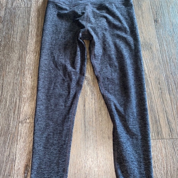 Beyond Yoga size small ladies pants - Picture 3 of 6